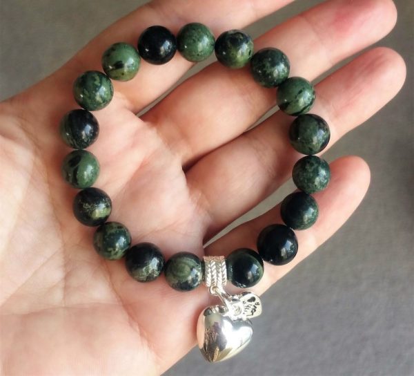 NZ Greenstone Pounamu Bracelet with Manawa Charm Pendant